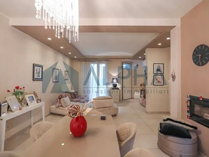 Casa con 5 locali in vendita in Via Argenta, Forli