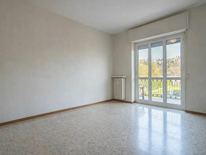 Appartamento quadrilocale in vendita in Via Sylva, Bergamo