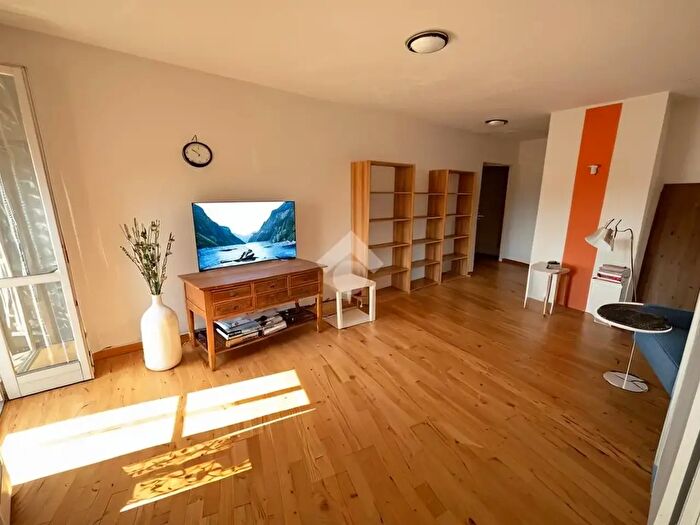 Appartamento trilocale in vendita in Via Fiume, Pinerolo