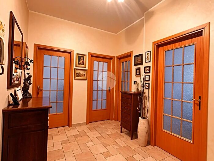 Appartamento trilocale in vendita in Via Ivrea, Rivoli