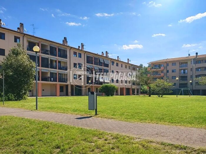 Appartamento quadrilocale in vendita in Via Antonio Gramsci, Pantigliate