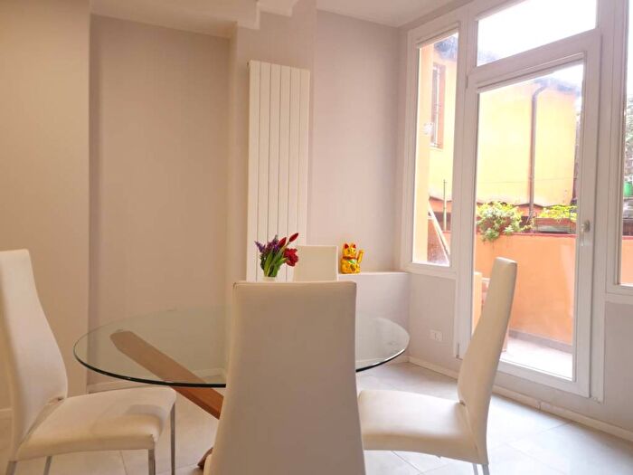 Appartamento monolocale in affitto in Via Riva di Reno, San Felice, Bologna