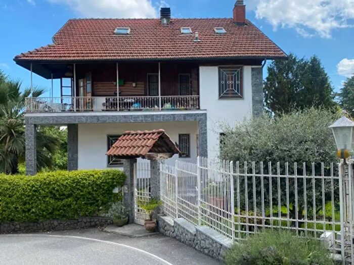 Casa con 6 locali in vendita in Via Bellaria, Pino Torinese