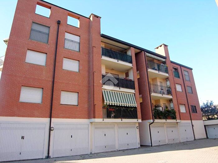 Appartamento bilocale in affitto in Via raffaello sanzio, Centro, Sedriano