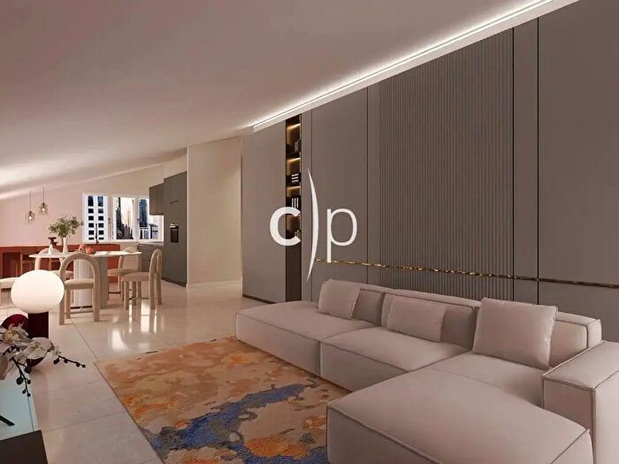 Appartamento trilocale in vendita in Via di Bravetta, Roma