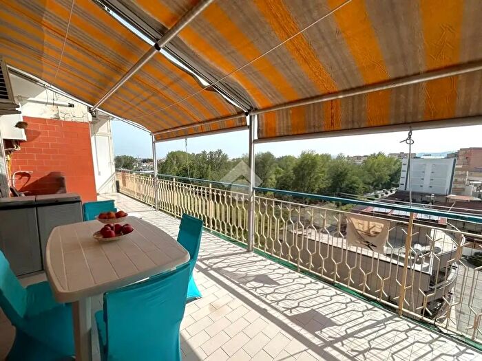 Appartamento bilocale in vendita in Via P Casilli, Casoria