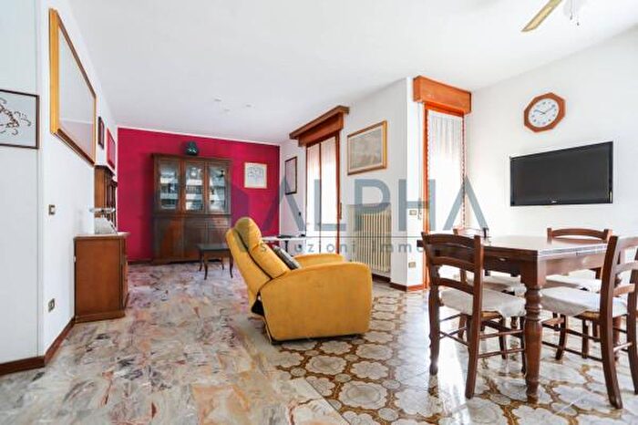 Appartamento quadrilocale in vendita in Via Capanne, Cesena