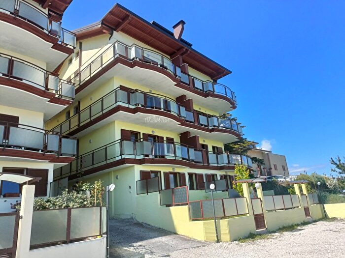 Appartamento bilocale in vendita in Colonnella