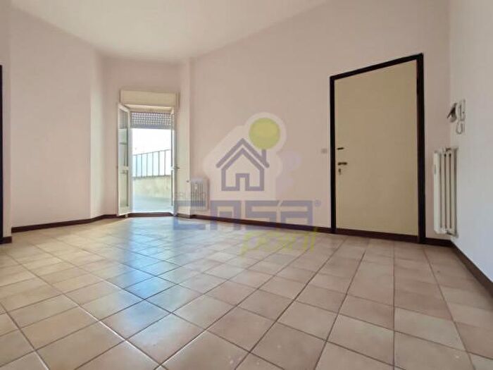 Appartamento trilocale in vendita in Via Roma, Piadena Drizzona