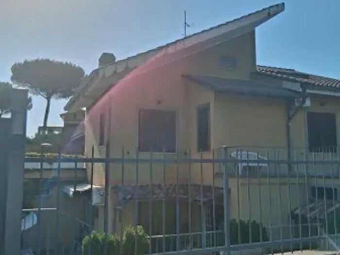 Casa trilocale in affitto in Via Bernardino Alimena, Roma