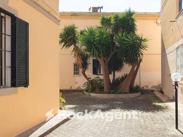 Appartamento trilocale in vendita in Via Pietro Orsilago, Livorno