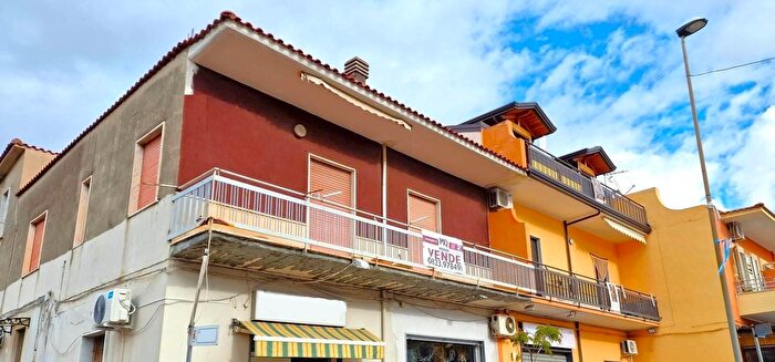 Appartamento trilocale in vendita in Piazzetta Crocelle, Mondragone