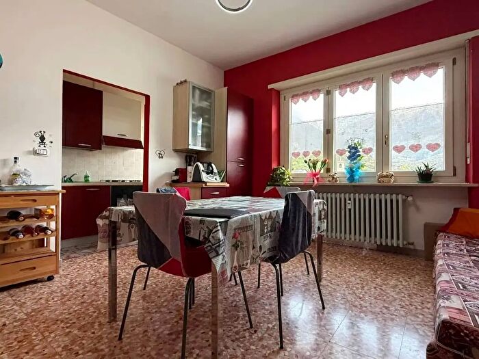 Appartamento bilocale in affitto in Via Carlo Alberto, Pomaretto