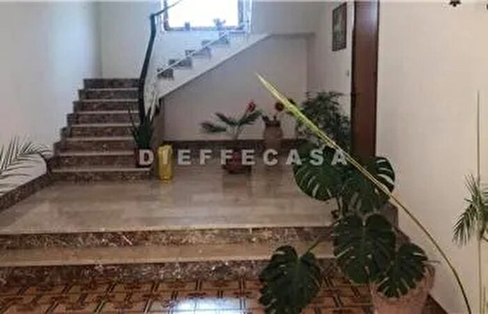 Appartamento con 6 locali in affitto in Via Dante Alighieri Marsala Tp, Marsala