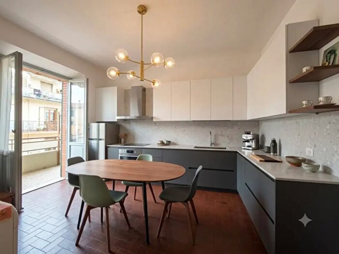 Appartamento con 5 locali in vendita in Via Guido Reni, Pontassieve