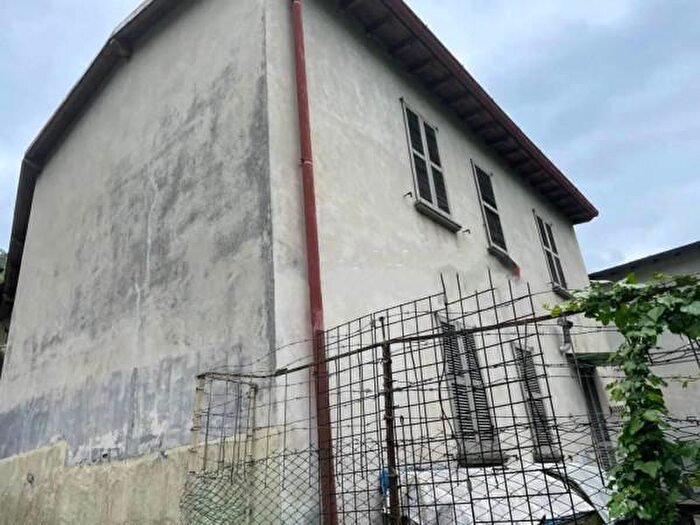 Casa monolocale in vendita in Via della Pace, Lasnigo