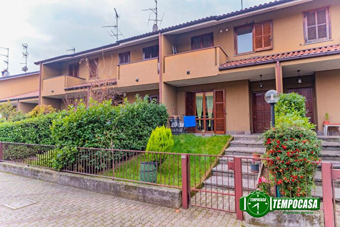 Case in Vendita e in Affitto - 3