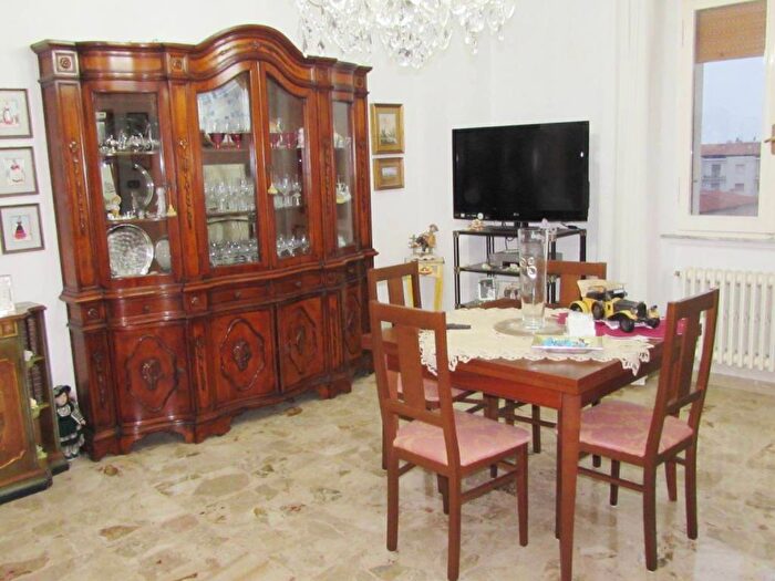 Appartamento con 5 locali in affitto in Via Roma, Centro, Falconara Marittima