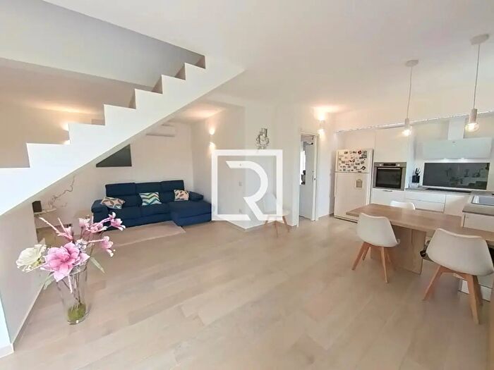 Appartamento con 5 locali in vendita in Via Coronella, Conselice
