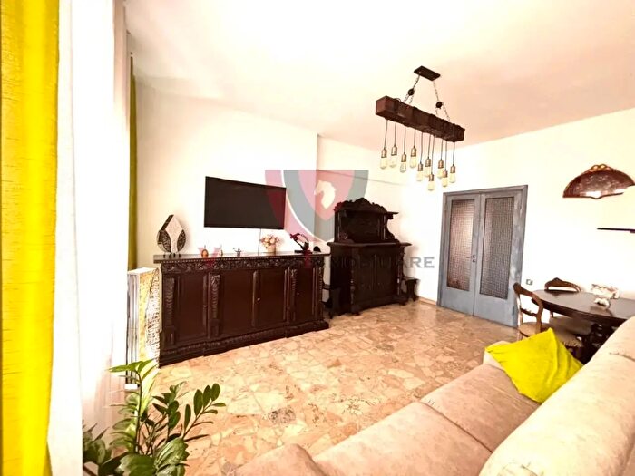 Appartamento quadrilocale in vendita in a Celso Cittadini, Siena