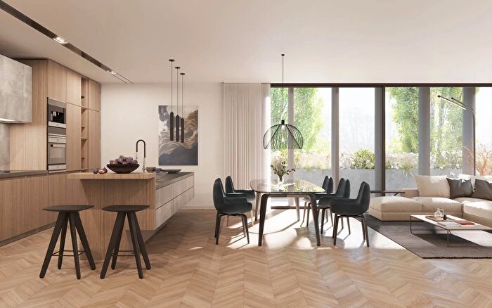 Appartamento con 6 locali in vendita in Treviso, Treviso