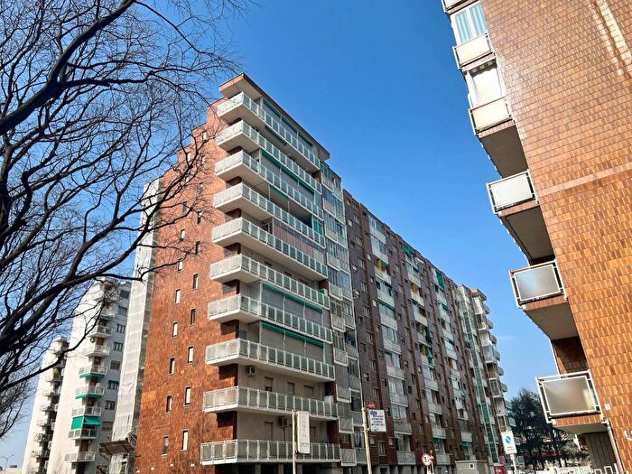 Appartamento trilocale in affitto in Corso Sebastopoli, Santa Rita, Torino