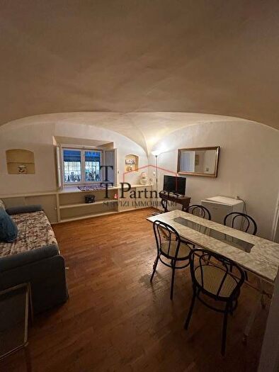 Appartamento monolocale in affitto in Lungarno Guicciardini, Santo Spirito, Firenze