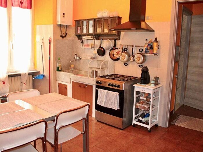 Appartamento trilocale in affitto in Via Giovanni Torti, San Fruttuoso, Genova