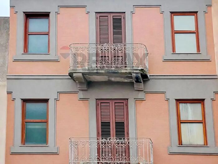 Casa con 20 locali in vendita in Castelvetrano