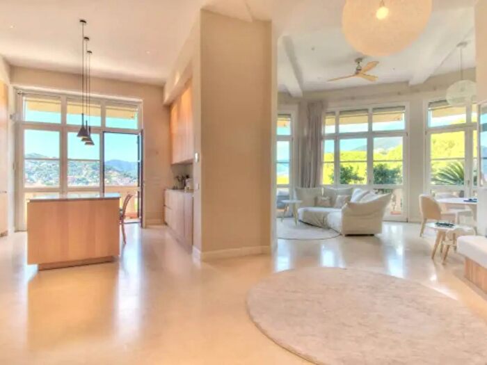 Appartamento con 6 locali in vendita in Via Aurelia, Rapallo