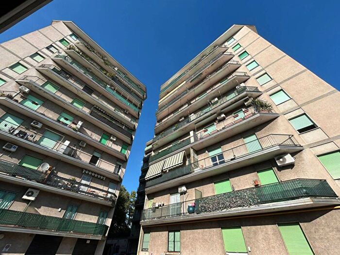Appartamento trilocale in vendita in Via Giosuè Carducci, Stazione, Lissone