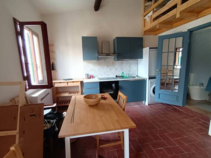 Appartamento monolocale in affitto in San Frediano, Firenze