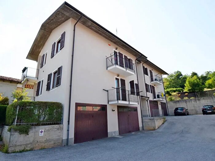 Appartamento quadrilocale in vendita in Via Roccaforte d, Villanova Mondovi'