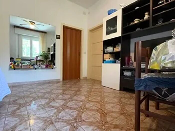 Appartamento trilocale in vendita in Via Tavernari, Forli'