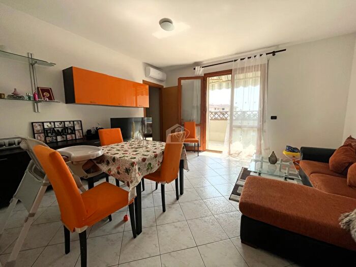 Appartamento bilocale in vendita in Suzzara