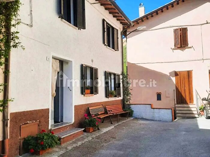 Casa trilocale in vendita in Schio