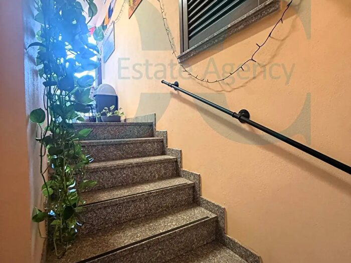 Appartamento trilocale in vendita in Via Leopoldo Fagnani, Sedriano
