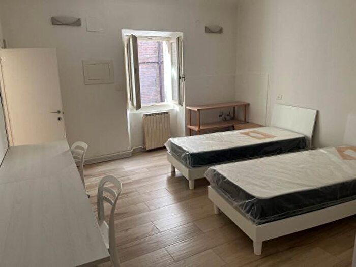 Appartamento quadrilocale in vendita in Urbino