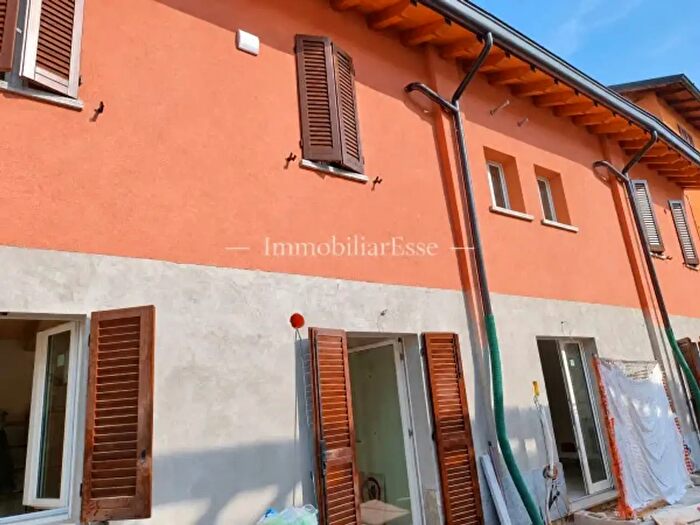 Appartamento bilocale in vendita in Via Armando Diaz, Peschiera Borromeo