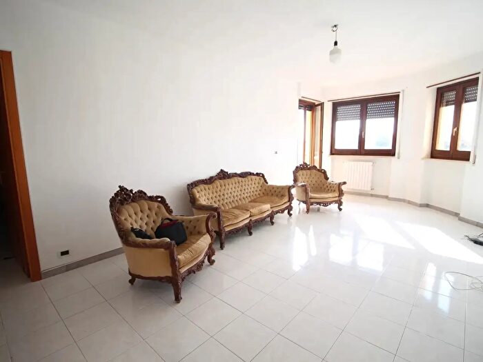 Appartamento con 5 locali in vendita in Via Antonio Annarumma, Manduria