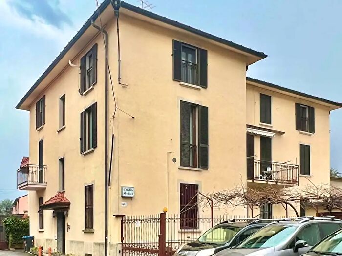 Appartamento bilocale in affitto in Viale Valganna, Varese