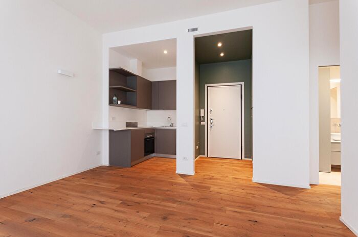 Appartamento bilocale in affitto in Corso Garibladi, Milano