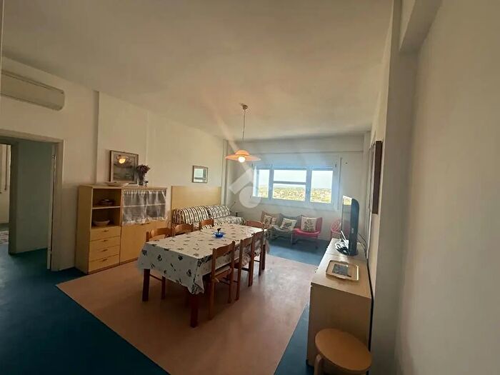 Appartamento quadrilocale in affitto in Piazza Andrea Costa, Cesenatico