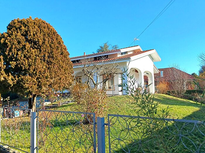 Casa quadrilocale in vendita in Via Borgonuovo, Mathi