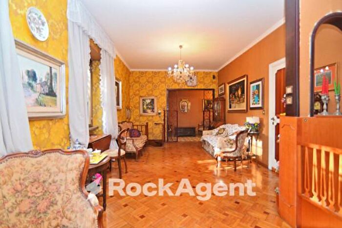 Appartamento quadrilocale in vendita in Via Cilicia, Roma