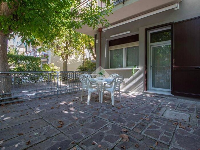 Appartamento monolocale in affitto in Via Eolo, Pinarella, Cervia