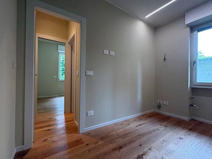 Appartamento bilocale in vendita in Corso Lodi, Lodi Brenta, Milano