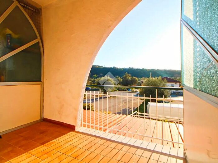 Appartamento trilocale in vendita in Via Mingardo, Centola