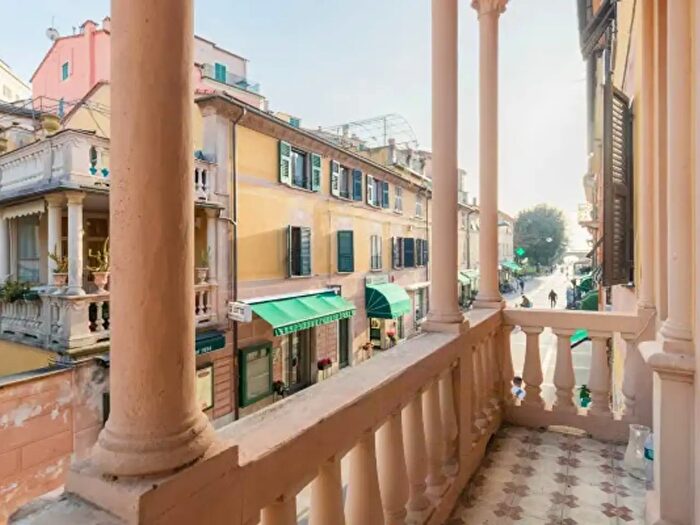 Appartamento con 6 locali in vendita in Via Dante Alighieri, Levanto