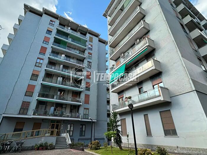 Appartamento bilocale in vendita in Via Merano, Cologno Monzese